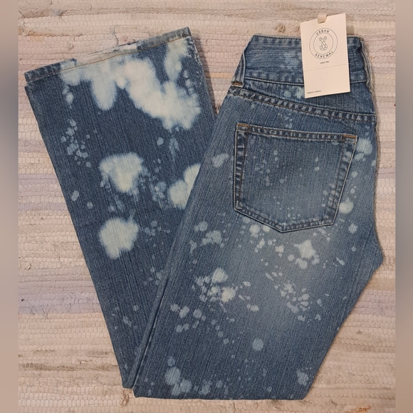 Urban Renewal Remade BleachSplatter Y2K Flared Jean - Picture 8 of 8